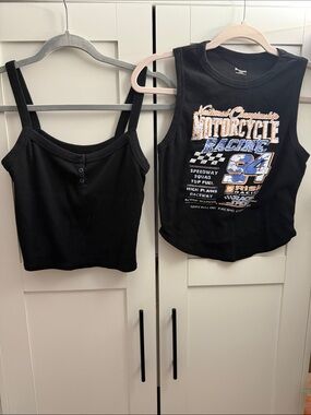 Black Tank Top Bundle (M)